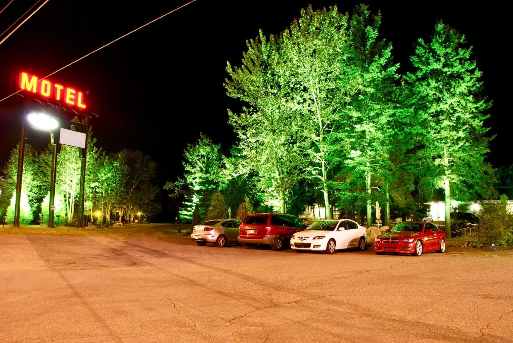 Motel Des Cascades Baie-Saint-Paul Exteriér fotografie