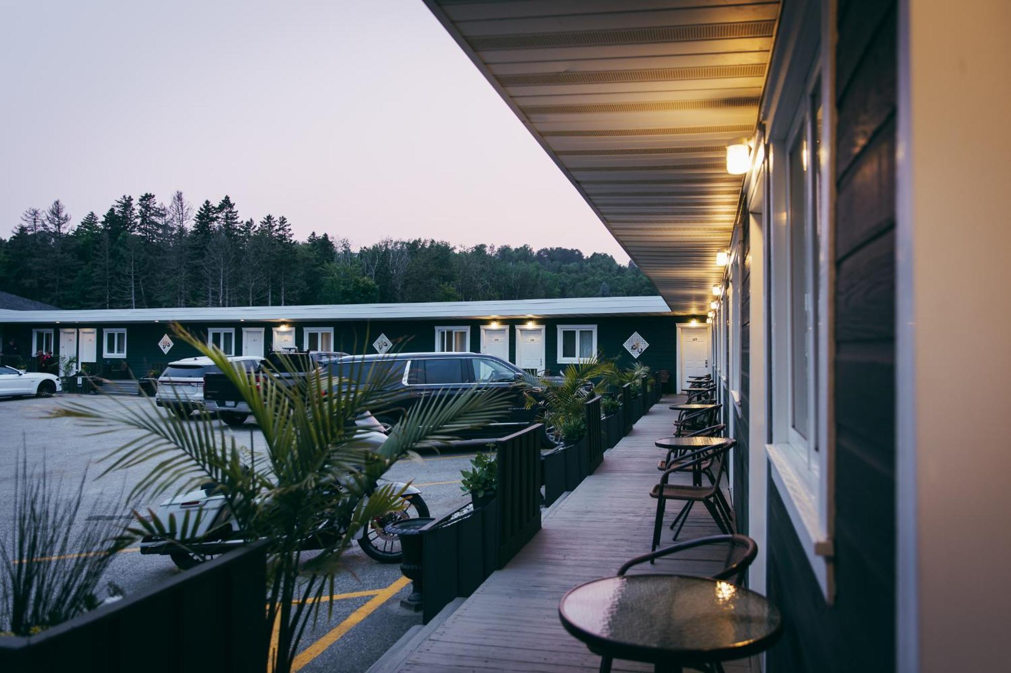Motel Des Cascades Baie-Saint-Paul Exteriér fotografie