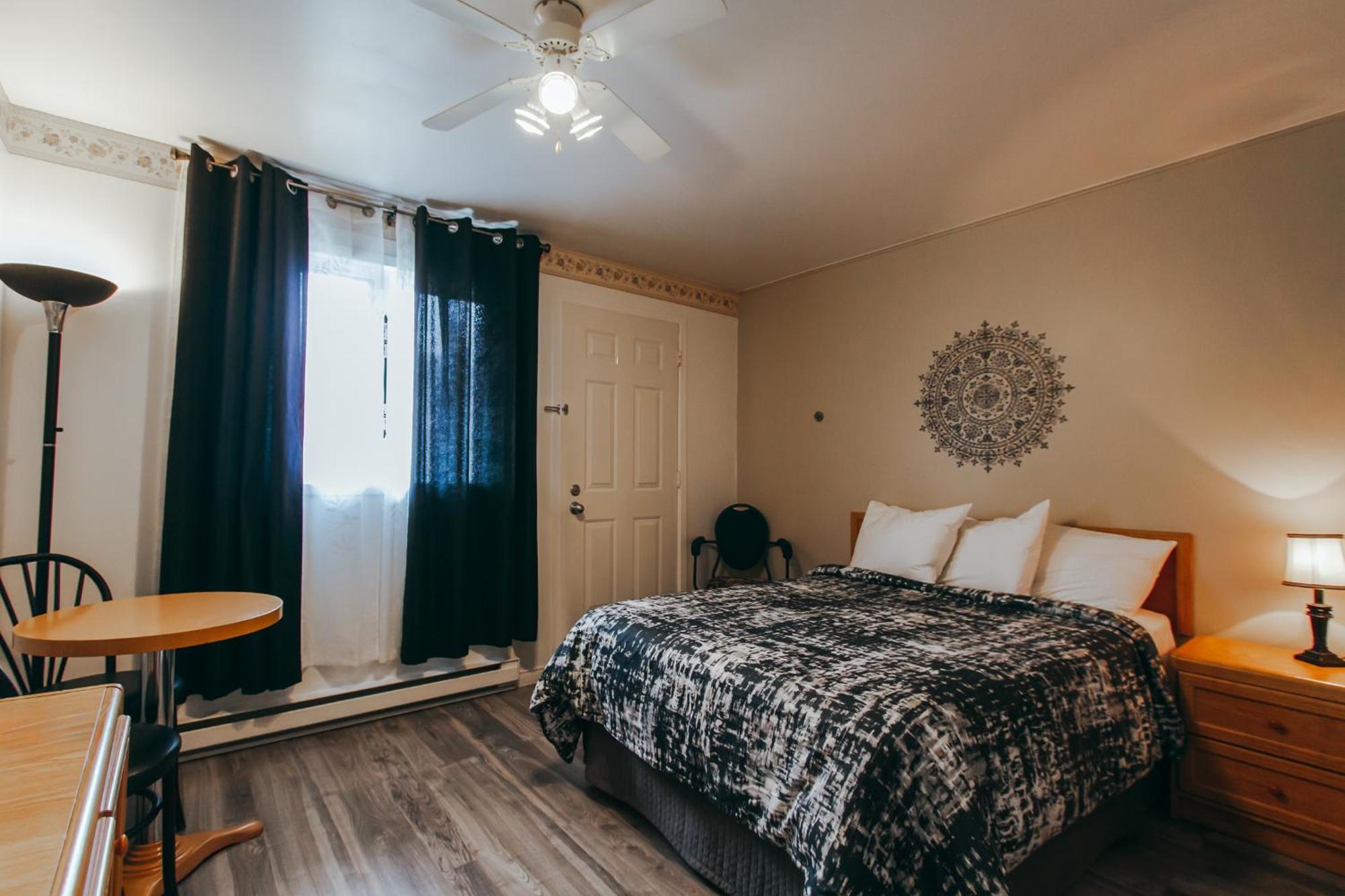 Motel Des Cascades Baie-Saint-Paul Exteriér fotografie
